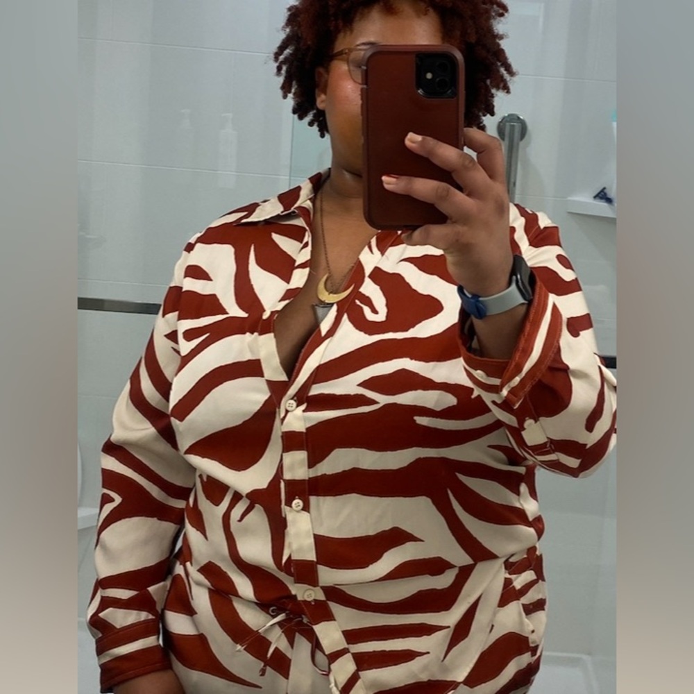 H&M Two piece set: reddish brown and off white